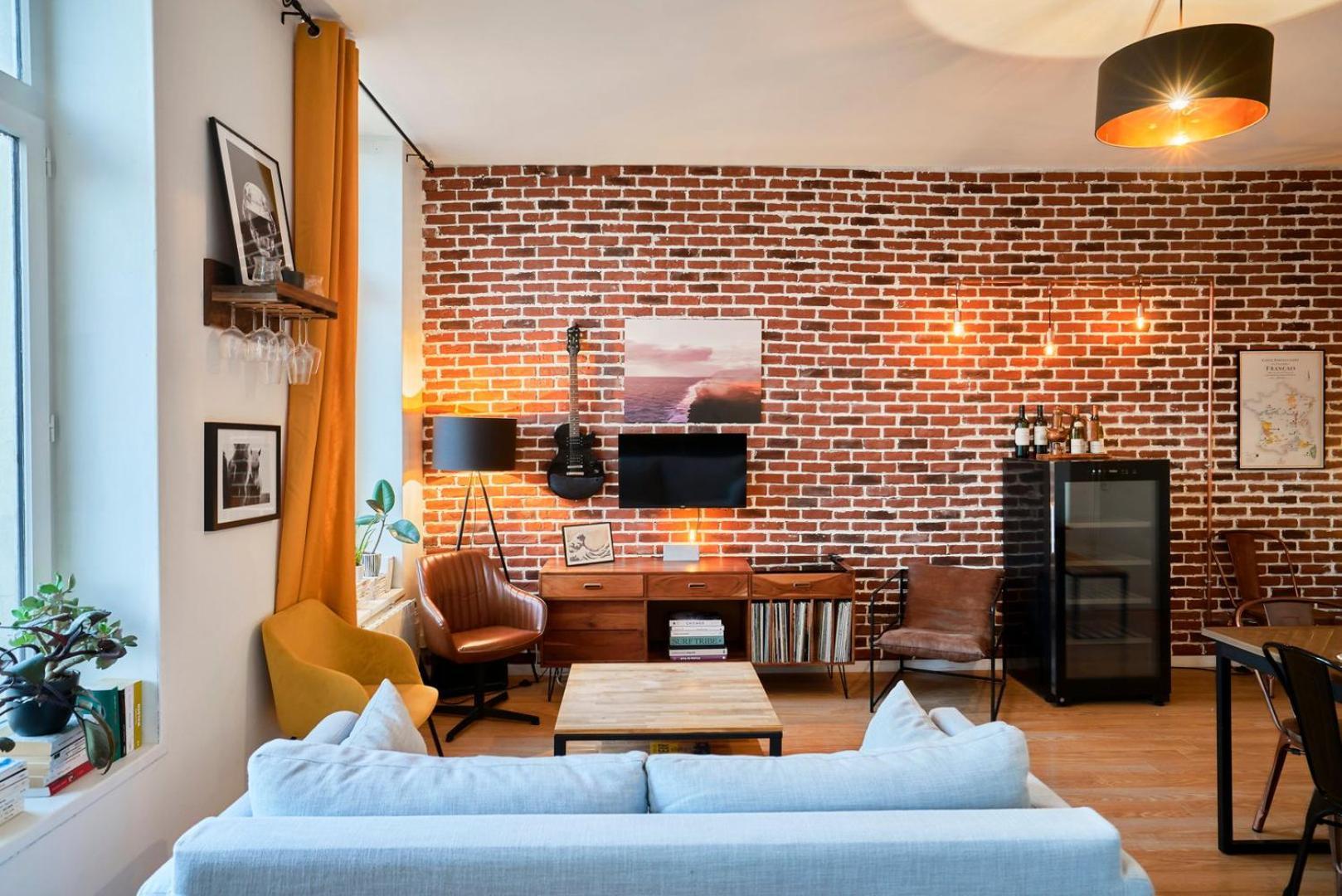 1 Bedroom Apartment Near Metro, Shops & Schools 릴 외부 사진
